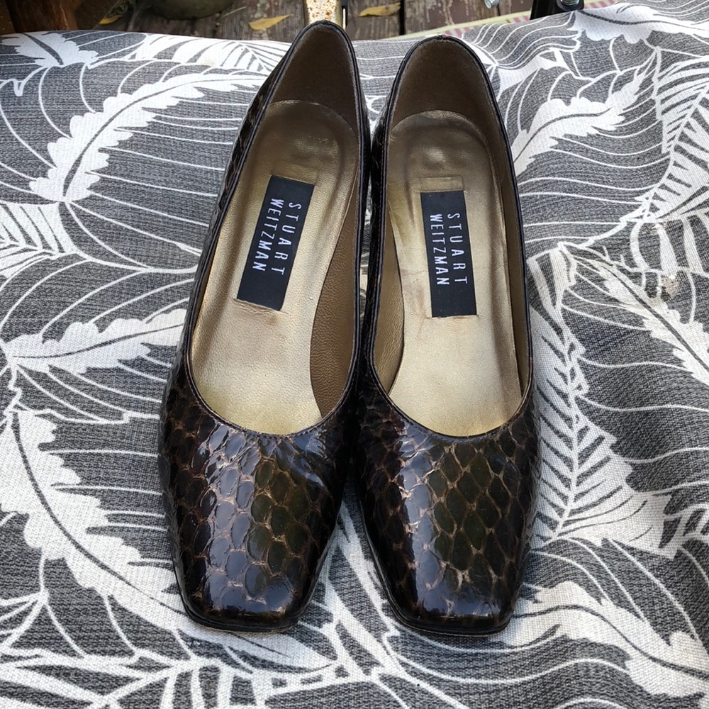 Brown faux skin Stuart Weitzman heels 6 1/2 AA